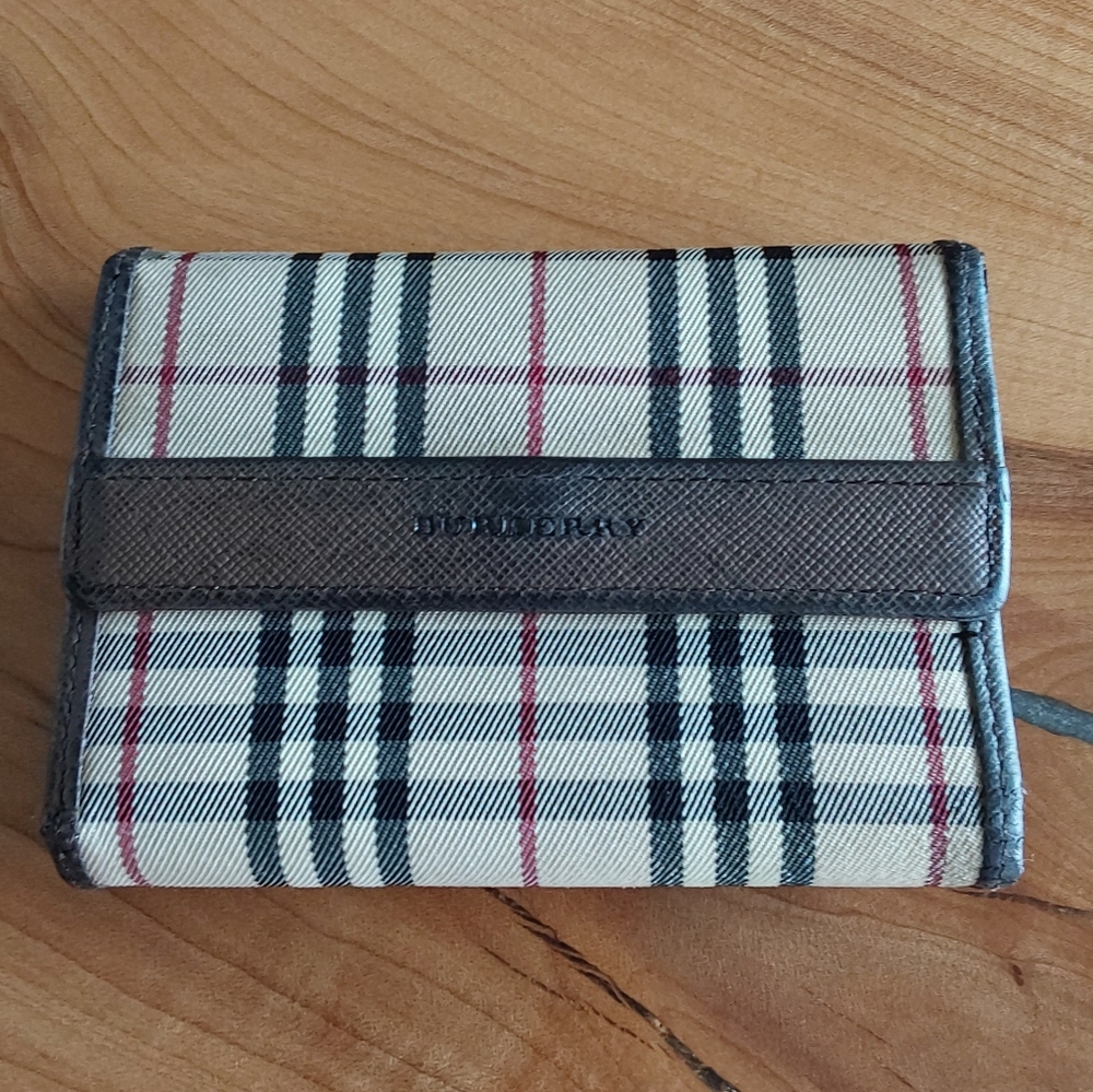BURBERRY NOVA CHECK TRI-FOLD WALLET
